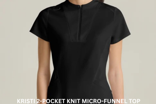 KRISTI 2-POCKET KNIT MICRO-FUNNEL TOP